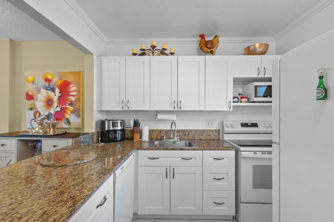 For Rent: $1,800 (1 beds, 1 baths, 850 Square Feet)