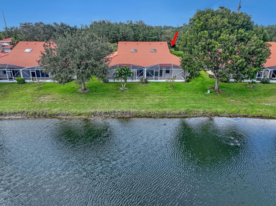 Под контрактом: $359,000 (2 спален, 2 ванн, 1722 Квадратных фут)