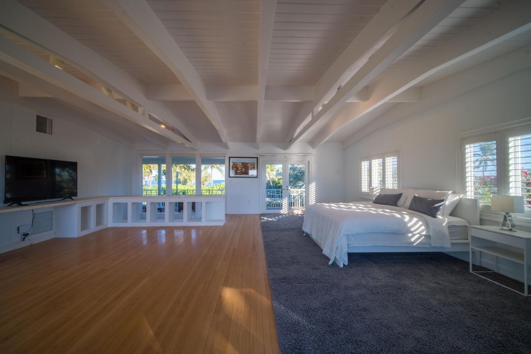 В аренду: $35,000 (4 спален, 5 ванн, 3846 Квадратных фут)