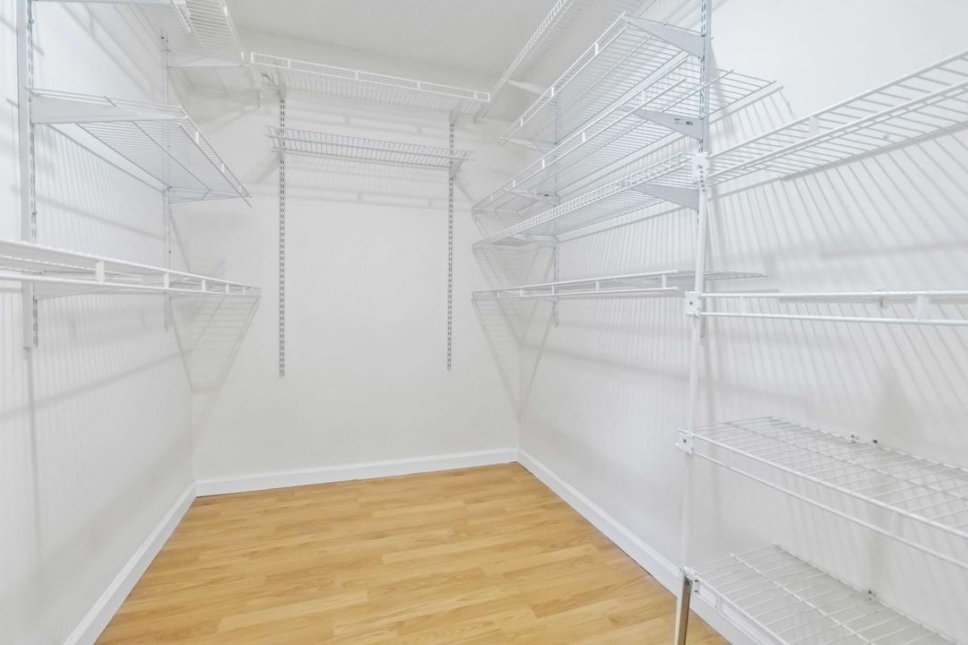 For Rent: $2,500 (2 beds, 2 baths, 1655 Square Feet)