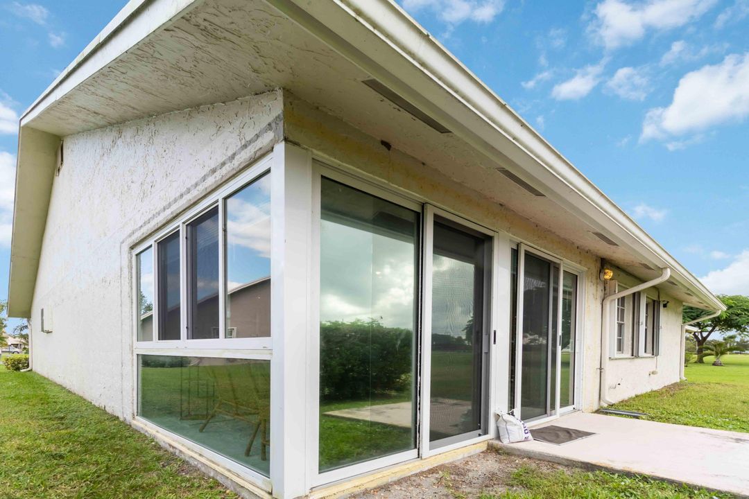 For Rent: $2,500 (2 beds, 2 baths, 1655 Square Feet)