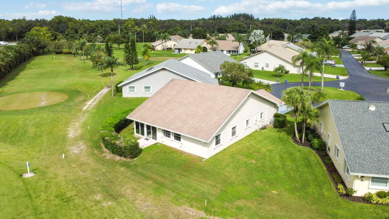 For Rent: $2,500 (2 beds, 2 baths, 1655 Square Feet)