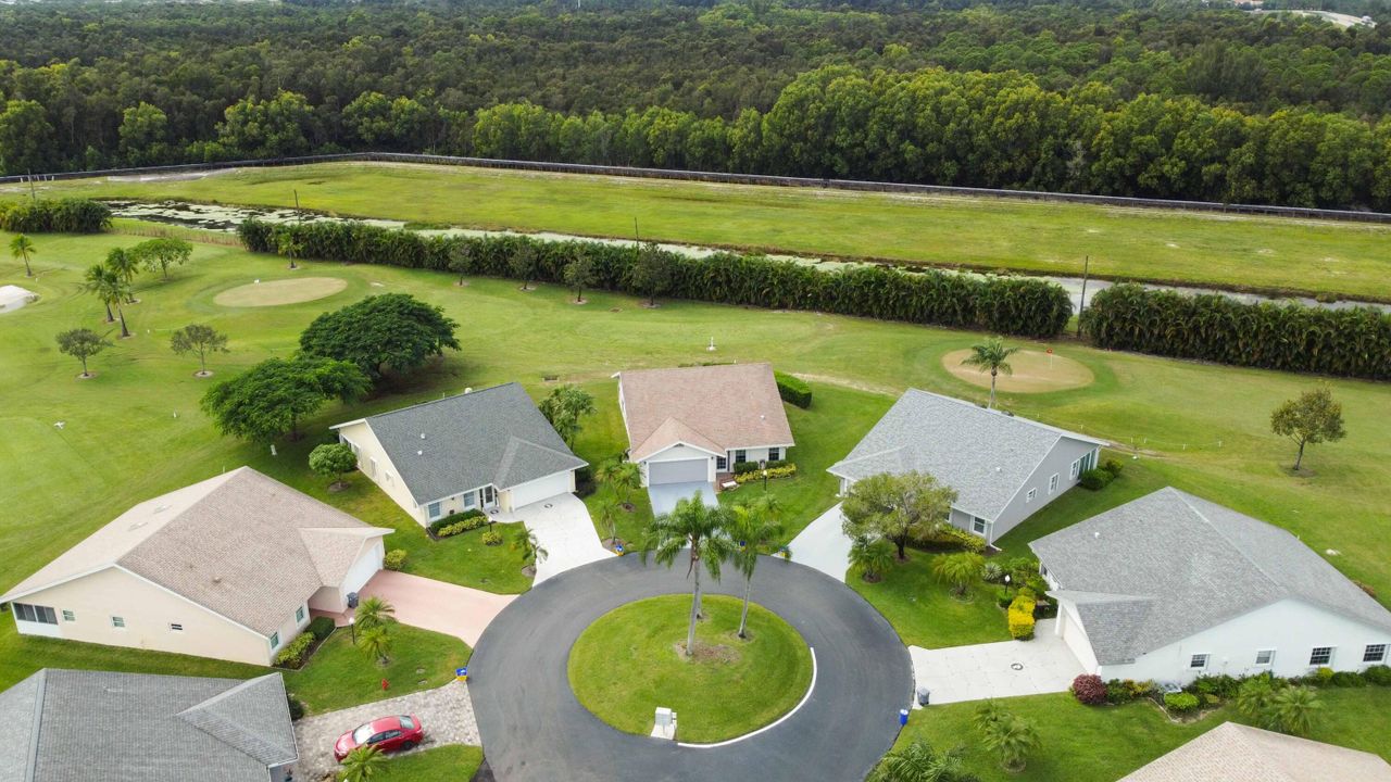 For Rent: $2,500 (2 beds, 2 baths, 1655 Square Feet)