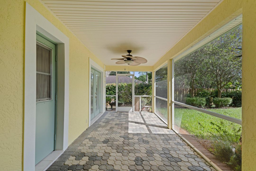 Active With Contract: $499,990 (3 beds, 2 baths, 1456 Square Feet)