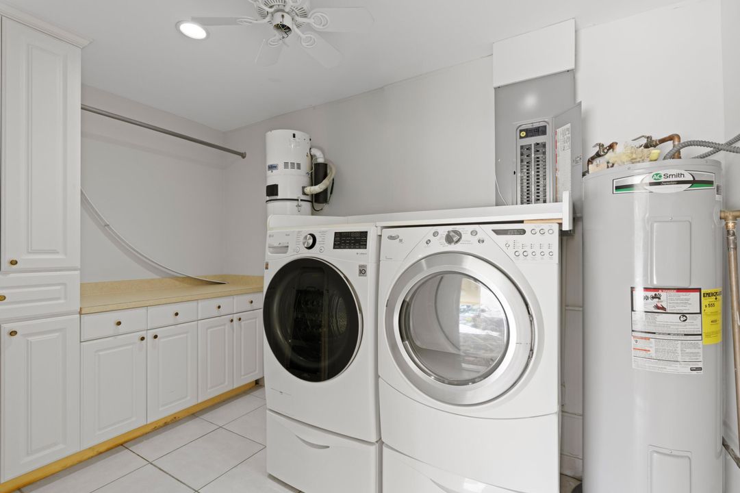 Active With Contract: $499,990 (3 beds, 2 baths, 1456 Square Feet)