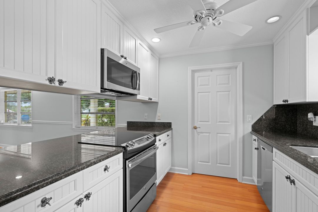 Active With Contract: $499,990 (3 beds, 2 baths, 1456 Square Feet)