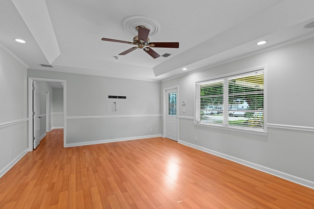 Active With Contract: $499,990 (3 beds, 2 baths, 1456 Square Feet)