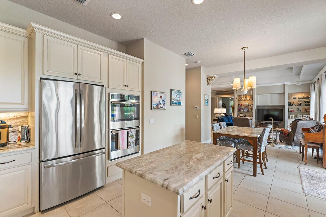 待售: $1,499,000 (4 贝兹, 3 浴室, 2665 平方英尺)