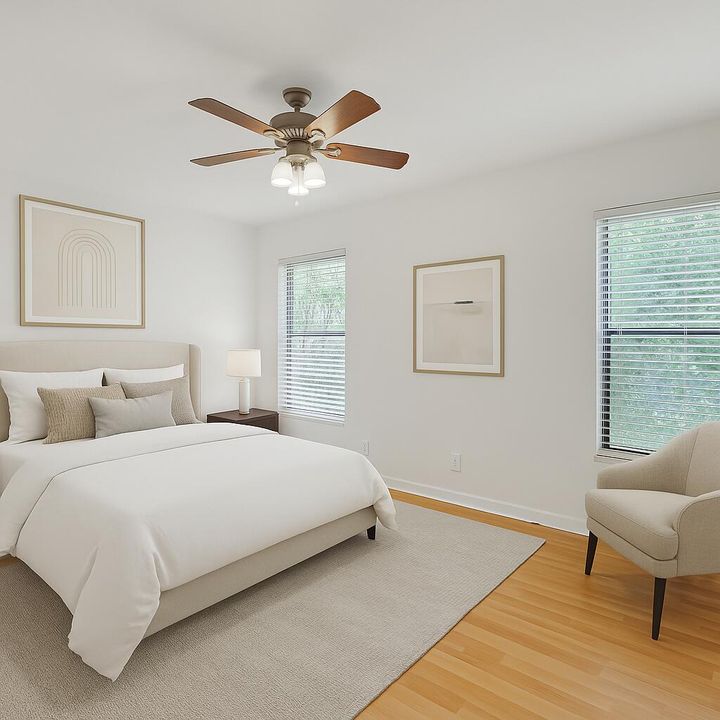 Activo con contrato: $465,000 (3 camas, 2 baños, 1672 Pies cuadrados)