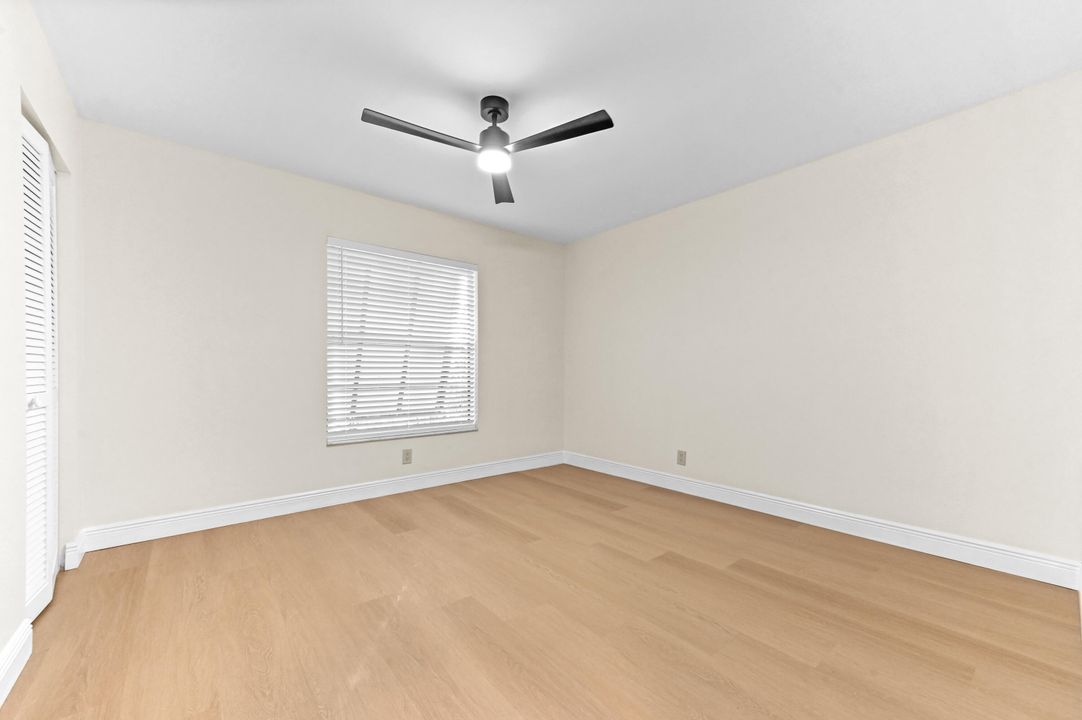 Под контрактом: $499,000 (3 спален, 2 ванн, 1456 Квадратных фут)