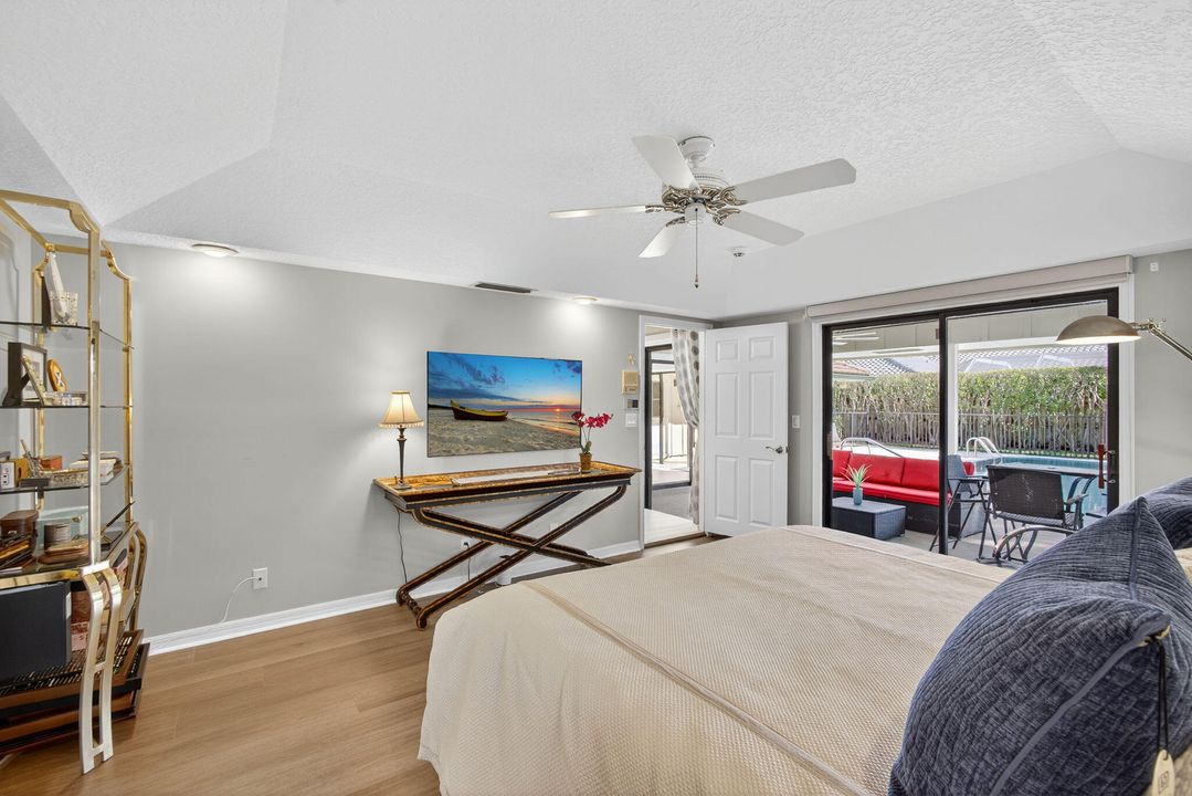 For Sale: $1,250,000 (4 beds, 2 baths, 2318 Square Feet)