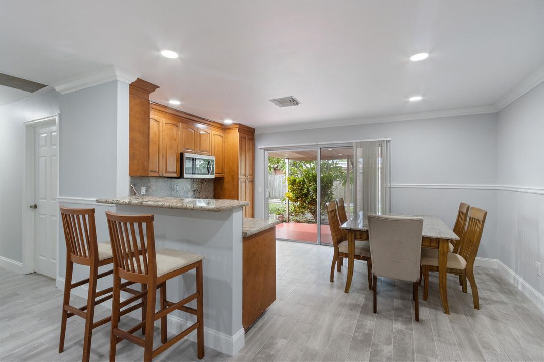 Activo con contrato: $515,000 (3 camas, 2 baños, 1286 Pies cuadrados)