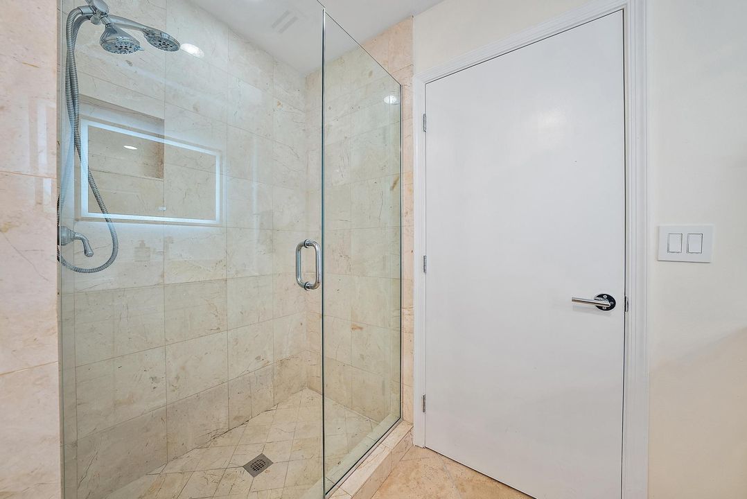 For Sale: $865,000 (4 beds, 3 baths, 2535 Square Feet)