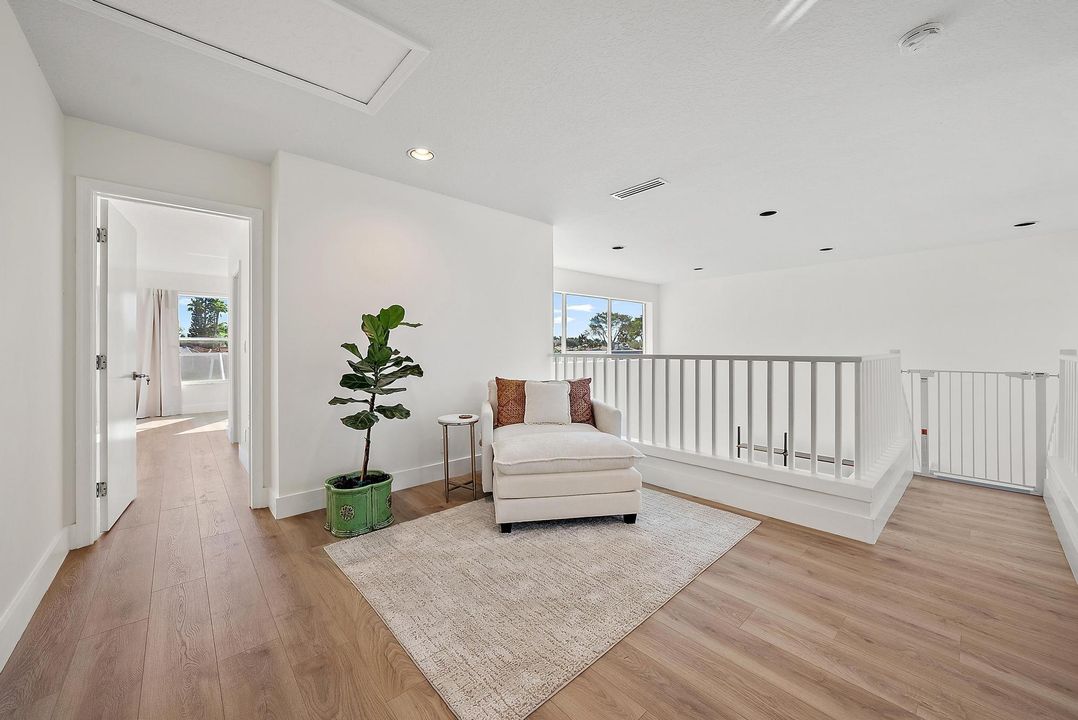 For Sale: $865,000 (4 beds, 3 baths, 2535 Square Feet)