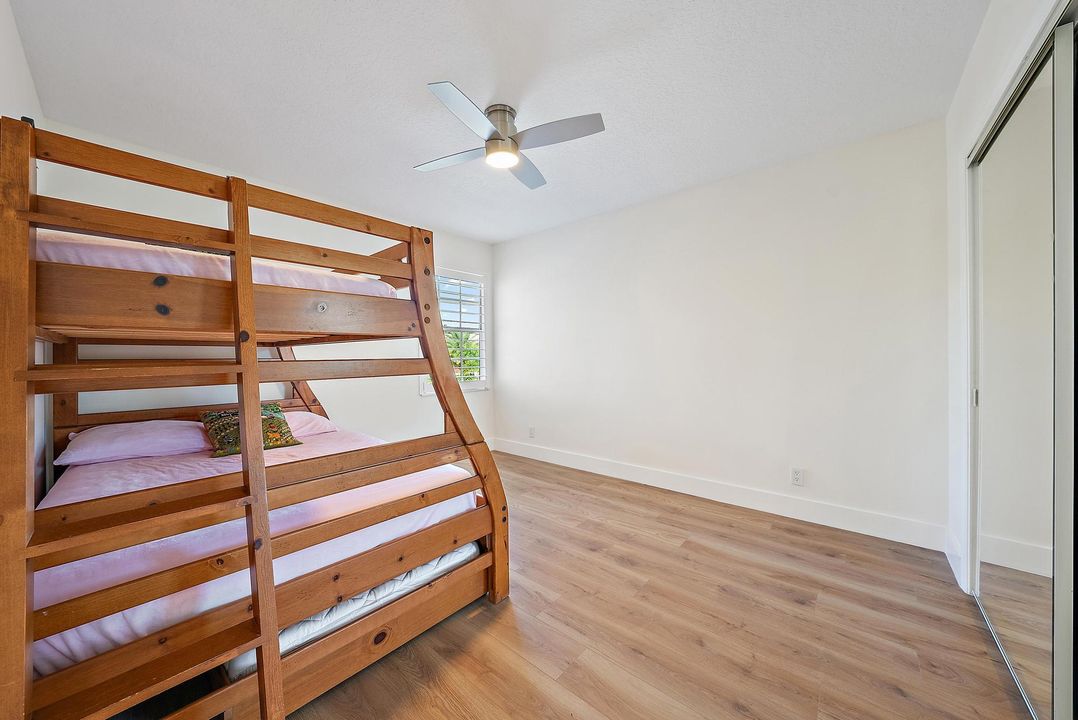 For Sale: $865,000 (4 beds, 3 baths, 2535 Square Feet)