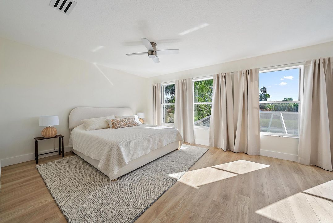 For Sale: $865,000 (4 beds, 3 baths, 2535 Square Feet)