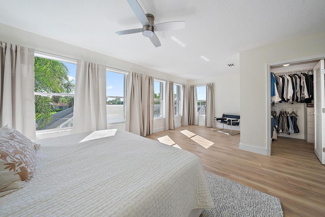 For Sale: $865,000 (4 beds, 3 baths, 2535 Square Feet)