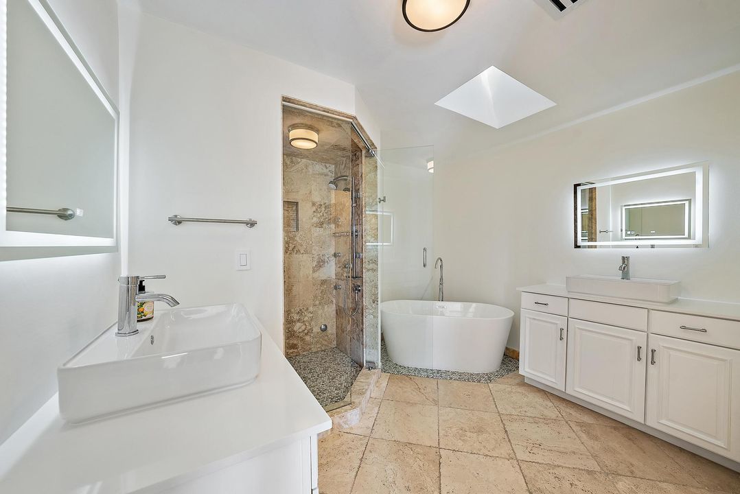 For Sale: $865,000 (4 beds, 3 baths, 2535 Square Feet)