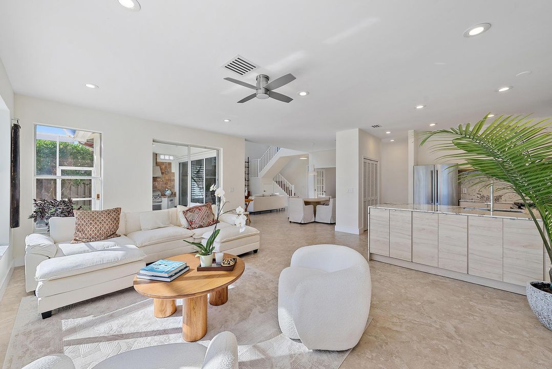 For Sale: $865,000 (4 beds, 3 baths, 2535 Square Feet)