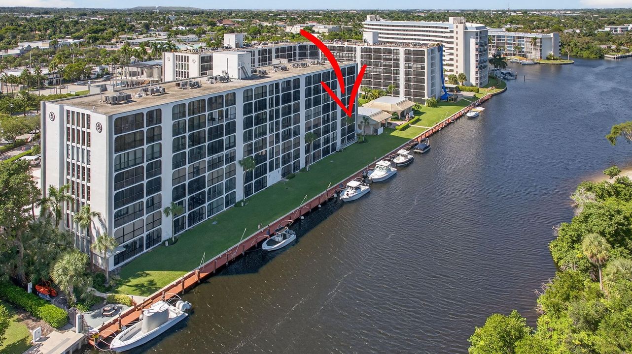 Под контрактом: $500,000 (3 спален, 2 ванн, 1650 Квадратных фут)