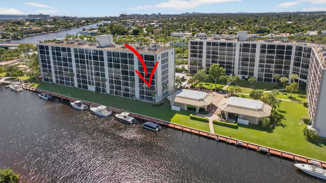 Под контрактом: $500,000 (3 спален, 2 ванн, 1650 Квадратных фут)