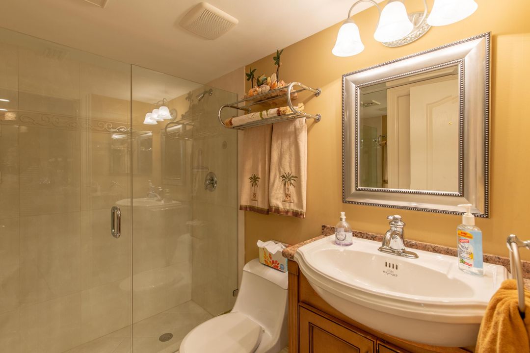 На продажу: $699,900 (2 спален, 2 ванн, 1121 Квадратных фут)