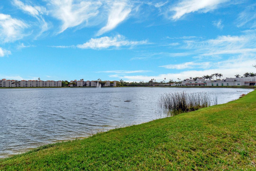 For Rent: $3,200 (2 beds, 2 baths, 1500 Square Feet)