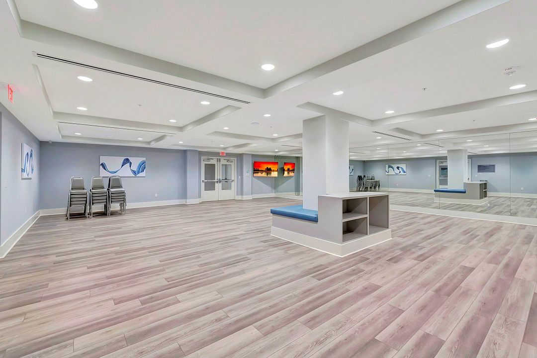 For Rent: $3,200 (2 beds, 2 baths, 1500 Square Feet)