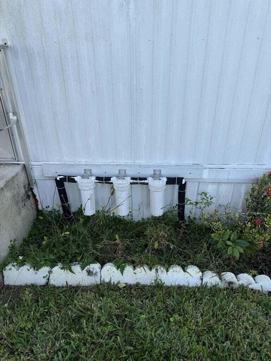 For Sale: $149,000 (2 beds, 2 baths, 1214 Square Feet)