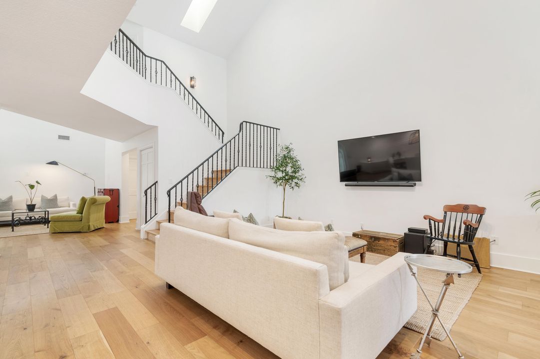 For Sale: $1,530,000 (4 beds, 4 baths, 3167 Square Feet)