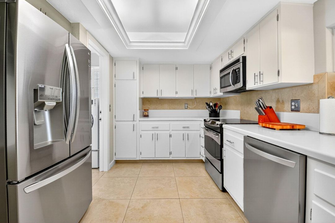 待售: $625,000 (3 贝兹, 2 浴室, 2183 平方英尺)