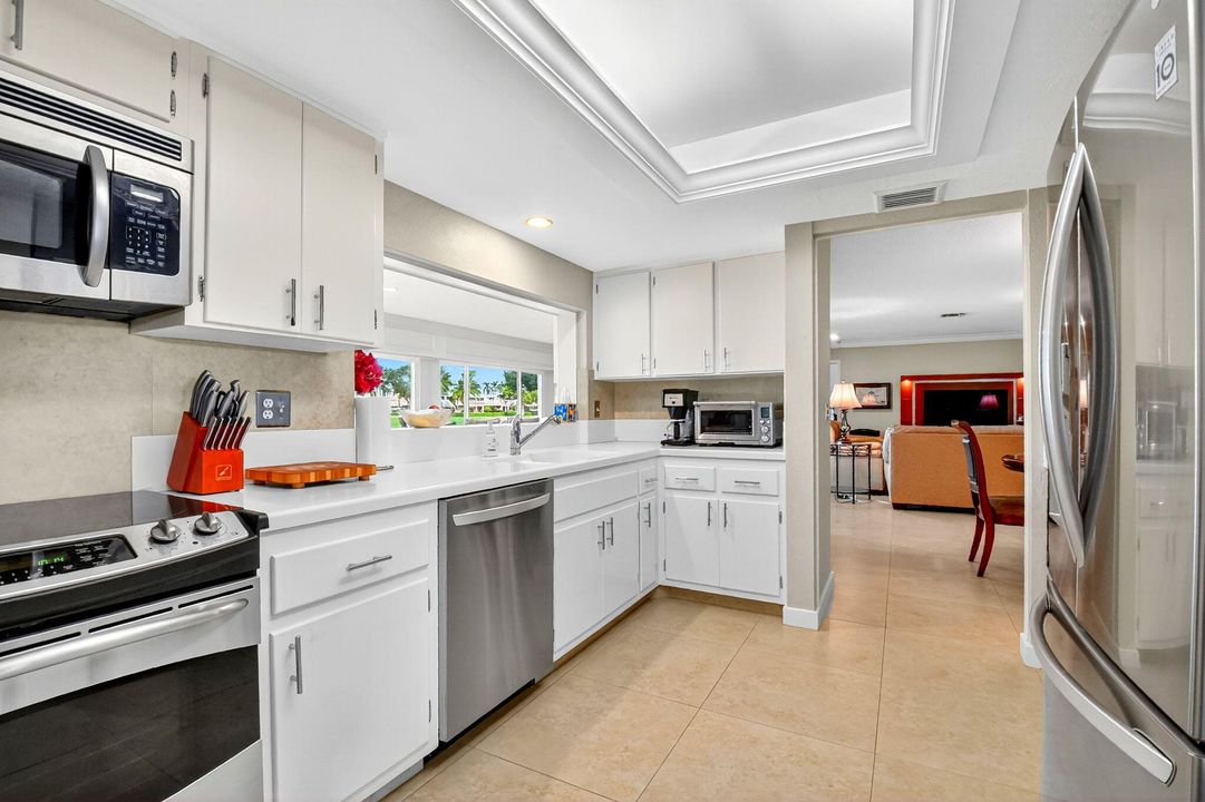 待售: $625,000 (3 贝兹, 2 浴室, 2183 平方英尺)