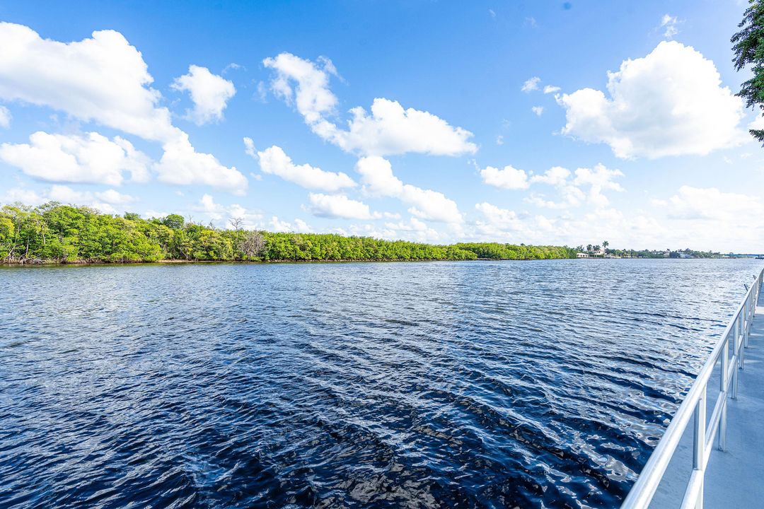 На продажу: $139,900 (1 спален, 1 ванн, 646 Квадратных фут)