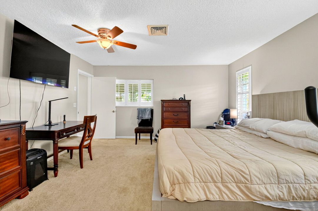 待售: $625,000 (3 贝兹, 2 浴室, 2183 平方英尺)