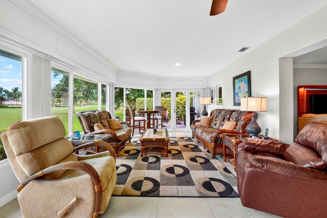 待售: $625,000 (3 贝兹, 2 浴室, 2183 平方英尺)