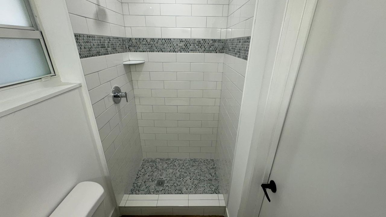 На продажу: $515,000 (3 спален, 2 ванн, 1245 Квадратных фут)