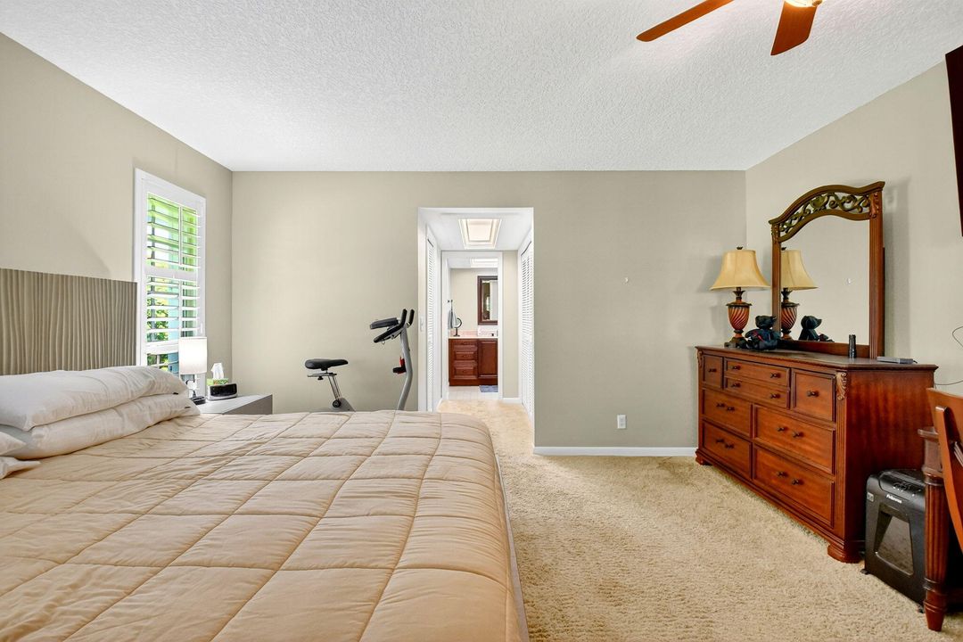 待售: $625,000 (3 贝兹, 2 浴室, 2183 平方英尺)