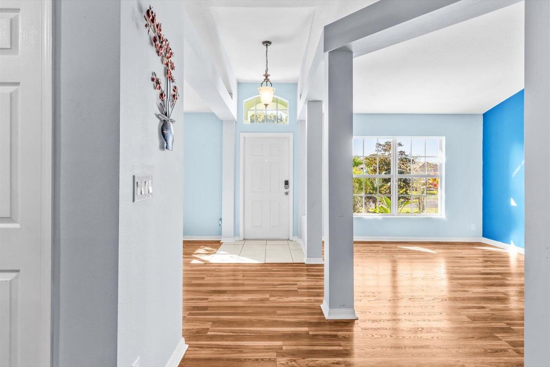 For Sale: $469,000 (4 beds, 2 baths, 2234 Square Feet)