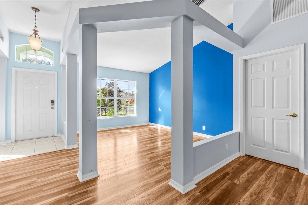 For Sale: $469,000 (4 beds, 2 baths, 2234 Square Feet)