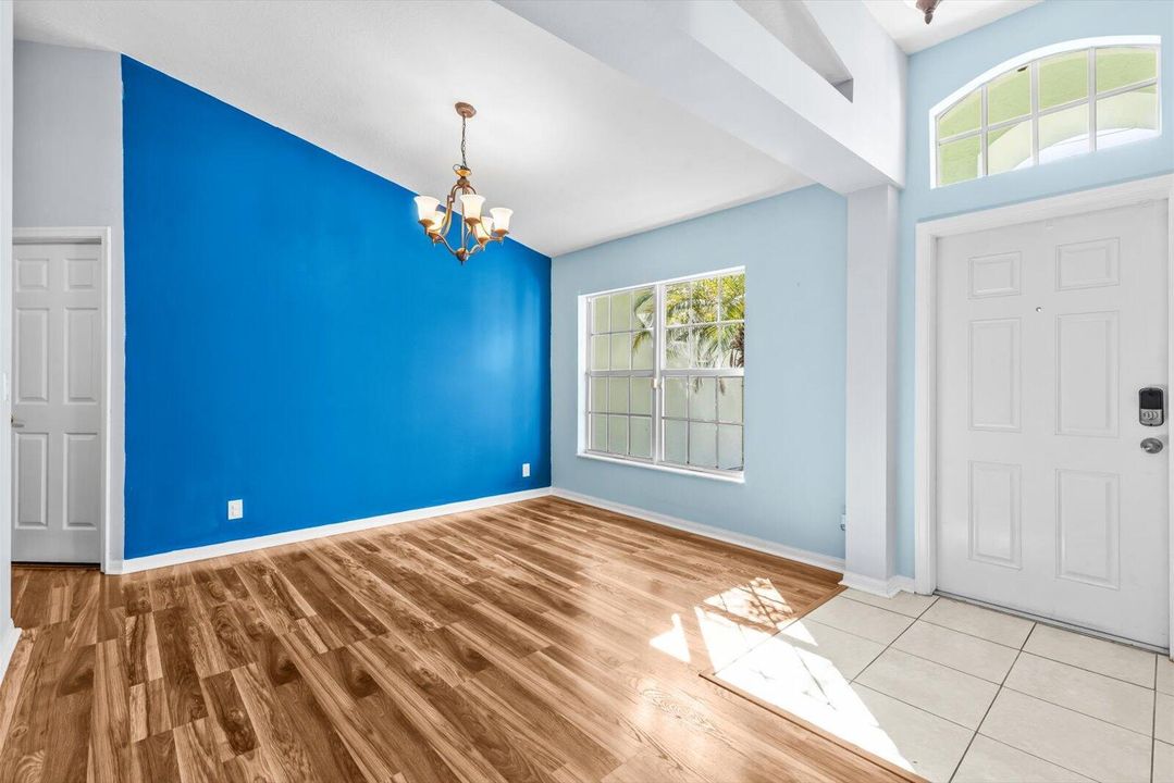 For Sale: $469,000 (4 beds, 2 baths, 2234 Square Feet)