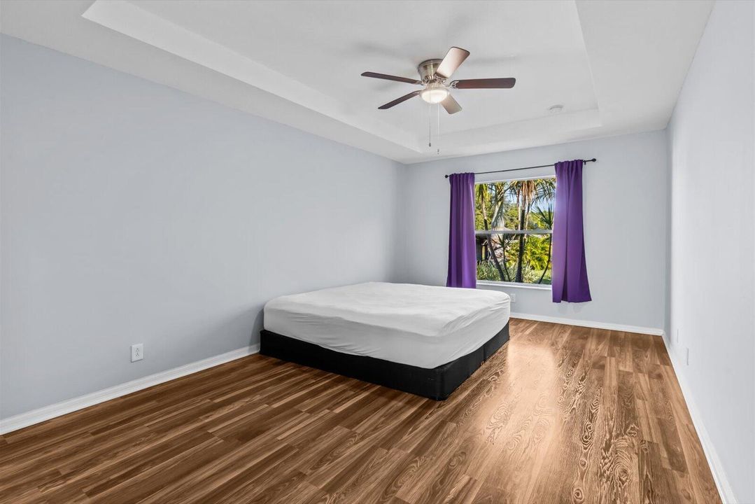 For Sale: $469,000 (4 beds, 2 baths, 2234 Square Feet)