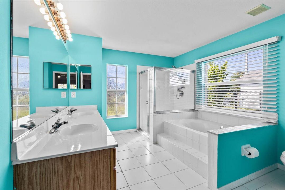 For Sale: $469,000 (4 beds, 2 baths, 2234 Square Feet)