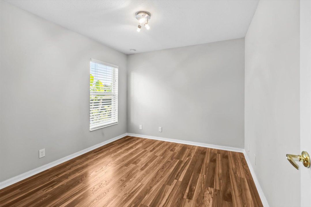 For Sale: $469,000 (4 beds, 2 baths, 2234 Square Feet)