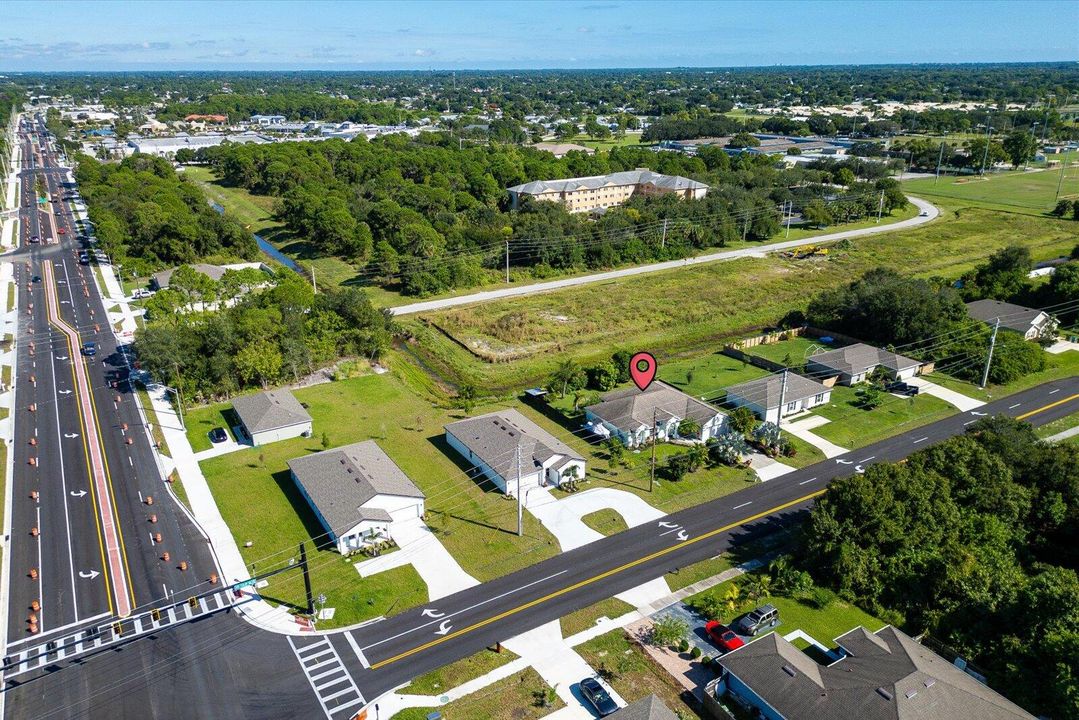 For Sale: $469,000 (4 beds, 2 baths, 2234 Square Feet)