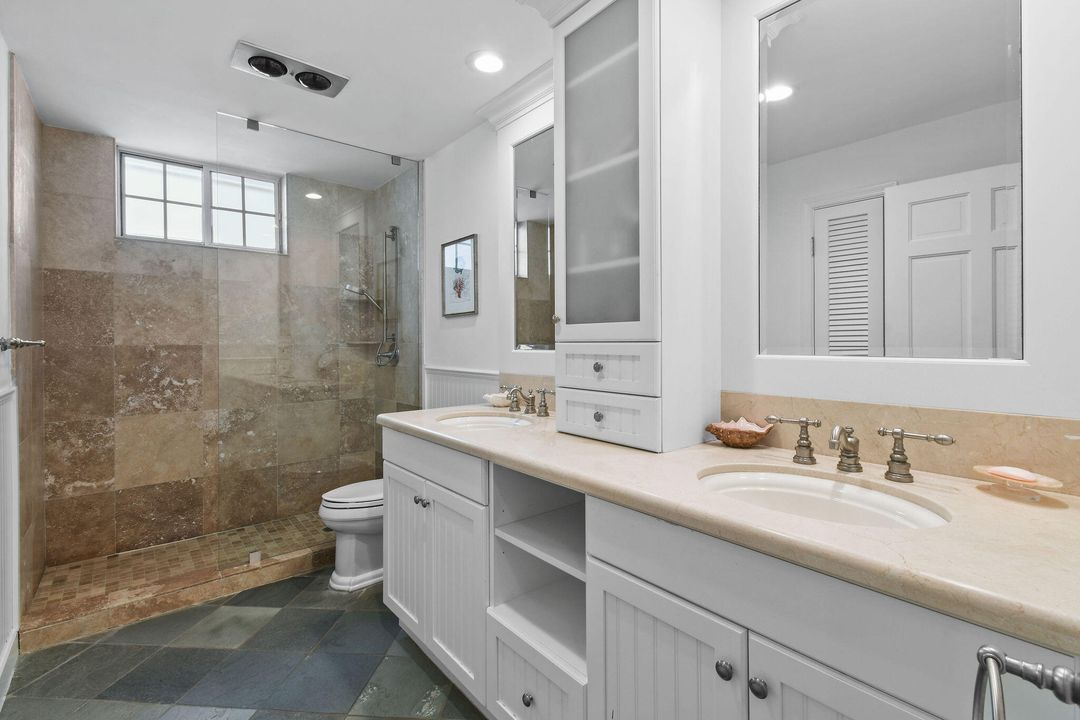 For Sale: $8,250,000 (4 beds, 4 baths, 4716 Square Feet)