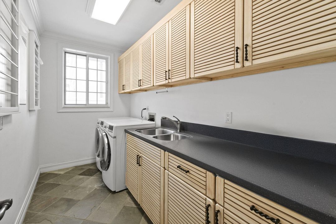 For Sale: $8,250,000 (4 beds, 4 baths, 4716 Square Feet)