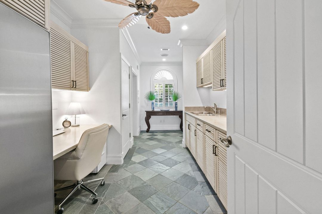 For Sale: $8,250,000 (4 beds, 4 baths, 4716 Square Feet)