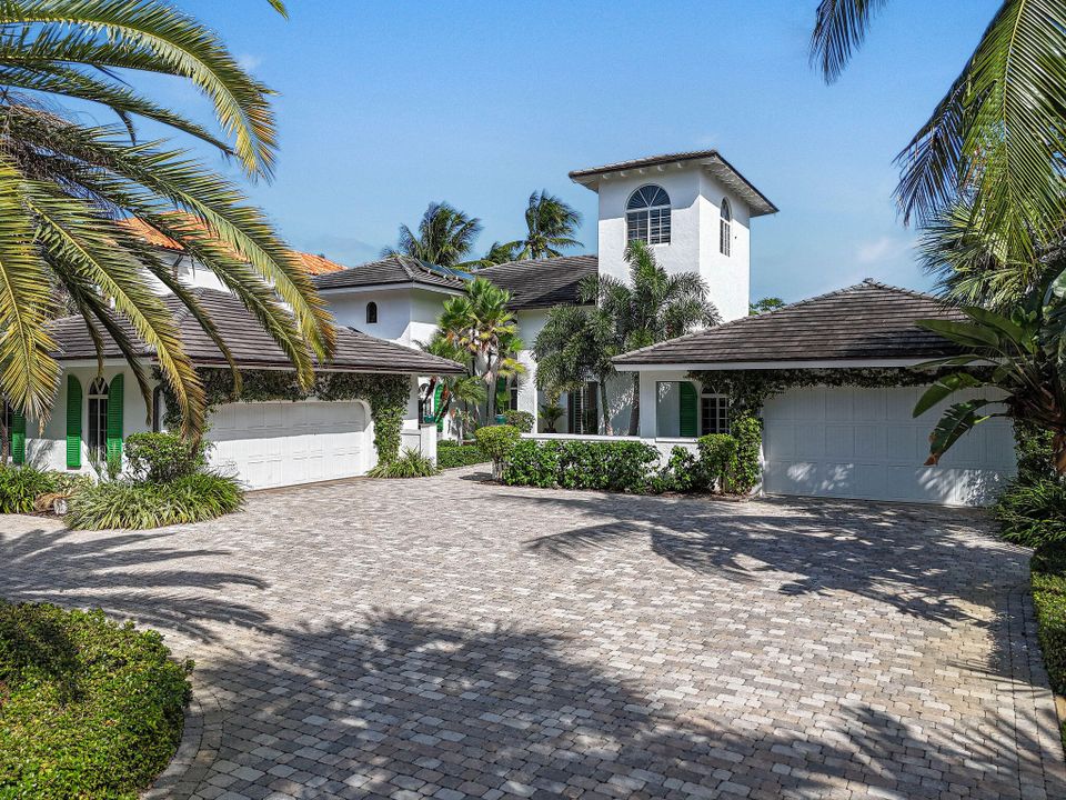 For Sale: $8,250,000 (4 beds, 4 baths, 4716 Square Feet)