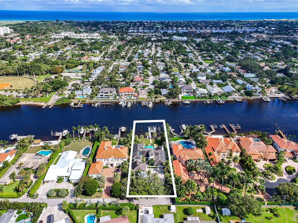 For Sale: $8,250,000 (4 beds, 4 baths, 4716 Square Feet)