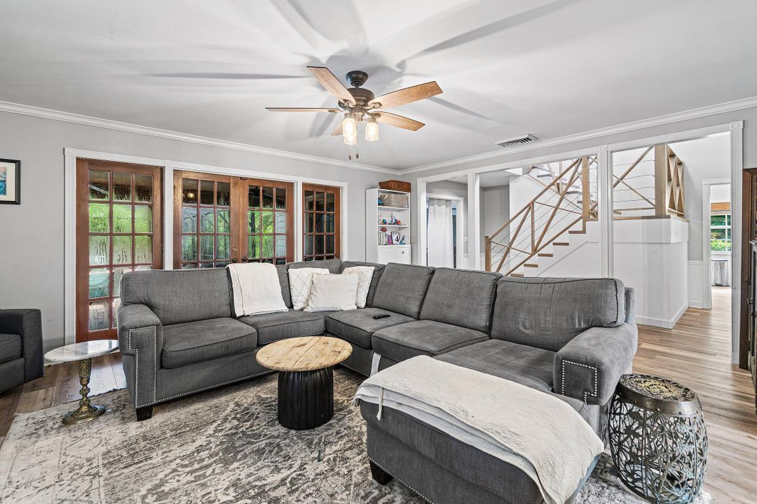 En Renta: $12,000 (3 camas, 2 baños, 2636 Pies cuadrados)